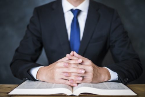 弁護士