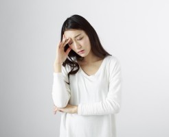 取り立てに困る女性